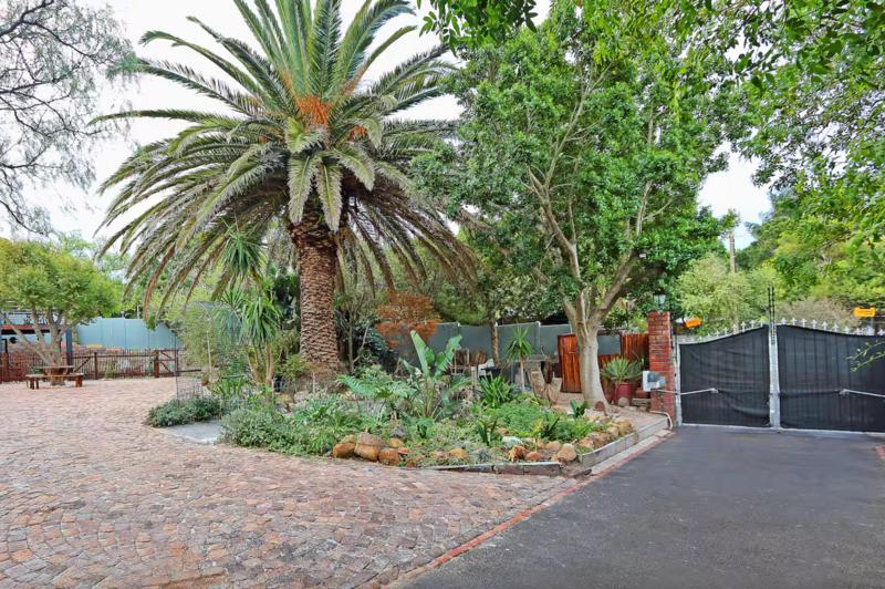 To Let 1 Bedroom Property for Rent in Helgarda Estate Western Cape